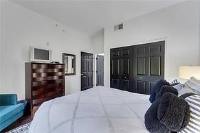 3 bed - Private Oasis - Completley Immaculate