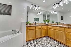 3 bed - Private Oasis - Completley Immaculate