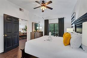 3 bed - Private Oasis - Completley Immaculate