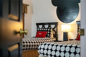 3 bed - Private Oasis - Completley Immaculate