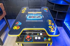 New Garage Theater - 2 Free Bottles of Wine