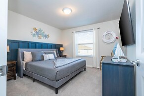 New Garage Theater - 2 Free Bottles of Wine