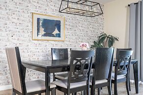 Free Pool Heat if you Stay in the Month of November