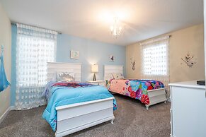 Free Pool Heat if you Stay in the Month of November