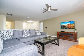 Free Pool Heat if you Stay in the Month of November