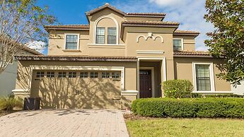 Free Pool Heat if you Stay in the Month of November