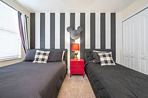 Free Pool Heat if you Stay in the Month of November