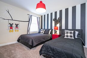 Free Pool Heat if you Stay in the Month of November