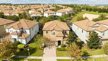 Free Pool Heat if you Stay in the Month of November