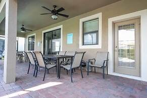 Free Pool Heat if you Stay in the Month of November