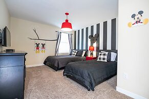 Free Pool Heat if you Stay in the Month of November