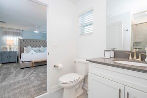 Unwind to Nature s Melody in Storey Lake