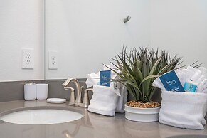 Unwind to Nature s Melody in Storey Lake