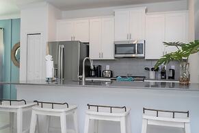 Unwind to Nature s Melody in Storey Lake