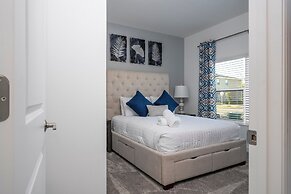 Unwind to Nature s Melody in Storey Lake