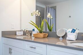 Unwind to Nature s Melody in Storey Lake