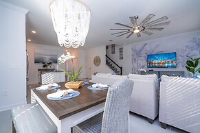 Unwind to Nature s Melody in Storey Lake