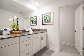 Unwind to Nature s Melody in Storey Lake