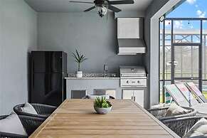 Unrivaled Amenities Unforgettable Comfort Await