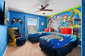 Welcome to Your Luxury Moana Villa