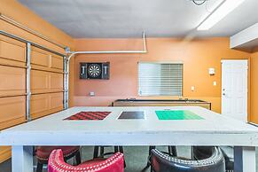 Beautiful Sunsets at 3BR Villa in Reno