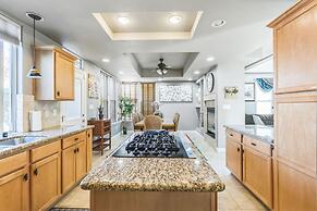 Beautiful Sunsets at 3BR Villa in Reno