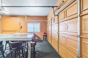 Beautiful Sunsets at 3BR Villa in Reno