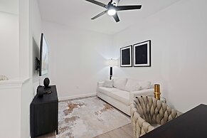 4 Bed Private Family Villa