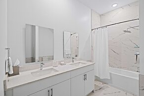 4 Bed Private Family Villa