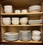 Luxurious Gem Near Disney Workspace Movie Room