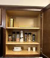 Luxurious Gem Near Disney Workspace Movie Room