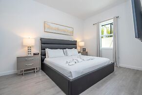 Azur Resort - Luxury 5 Bed Villa - Private Pool