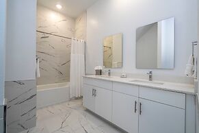 Azur Resort - Luxury 5 Bed Villa - Private Pool