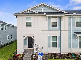 Brand New 5 bed Villa in Windsor Cay