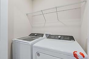 Brand New 5 bed Villa in Windsor Cay