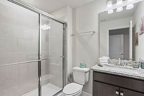 Brand New 5 bed Villa in Windsor Cay