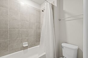 Free Pool Heat if you Stay in the Month of November