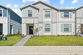 Free Pool Heat if you Stay in the Month of November