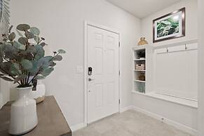 Free Pool Heat if you Stay in the Month of November