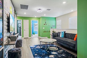 Free Pool Heat if you Stay in the Month of November