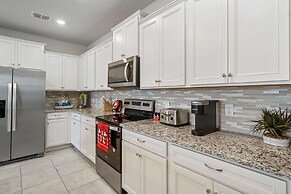 Free Pool Heat if you Stay in the Month of November