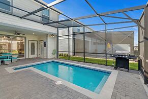 Free Pool Heat if you Stay in the Month of November