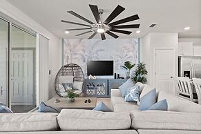 Free Pool Heat if you Stay in the Month of November