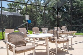 Enjoy Your own Water Slide and Free Pool Heat if you Stay in November