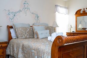 Enjoy Your own Water Slide and Free Pool Heat if you Stay in November