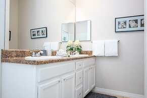 Tropical Oasis 2BD Near Disney Pure Relax