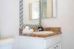 Tropical Oasis 2BD Near Disney Pure Relax