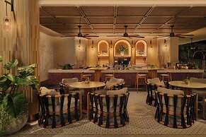 Veranda Resort Phuket, Autograph Collection