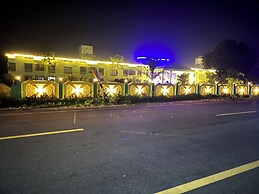 Mookambigai residency