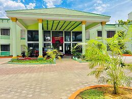 Mookambigai residency